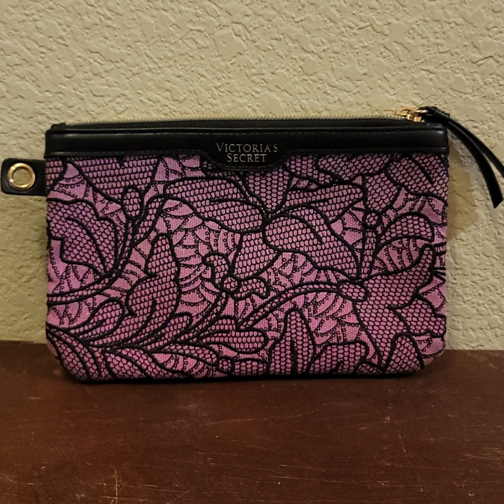Travel bag
